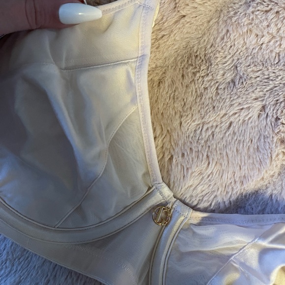 Ashley Graham Bra 38B NWT - Picture 3 of 4